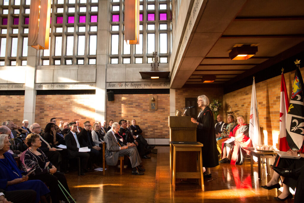 Beverley McLachlin addressing the crowd at a Massey College Installation Service