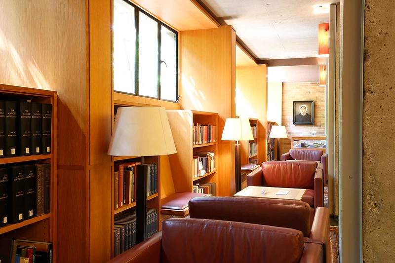Massey College Lower Library